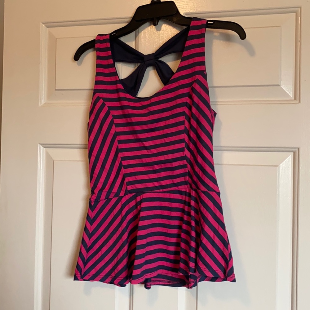 Sleeveless top